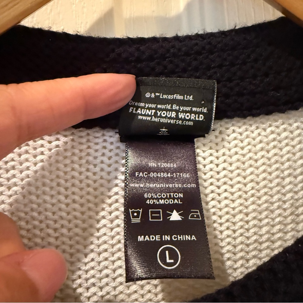 Star Wars, Storm Trooper Inspired White and Black Women’s knit Sweater - Picture 6 of 6